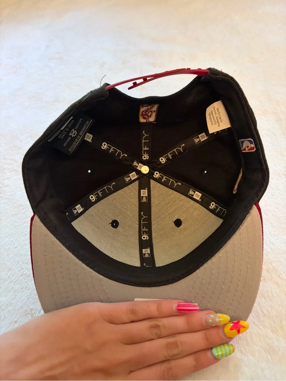 New Era Cleveland Cavaliers Snapback - Black & Wine